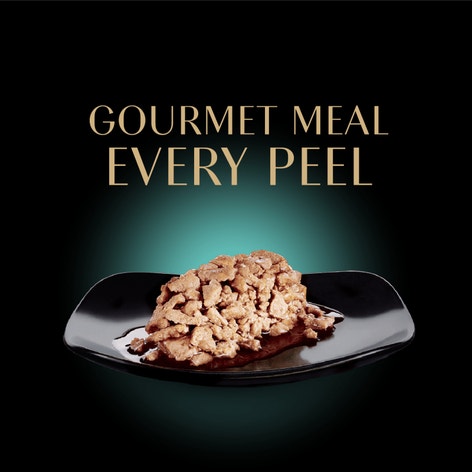 SHEBA® PERFECT PORTIONS™ Cuts in Gravy Roasted Chicken Entrée and  Sustainable Tuna Entrée image 1